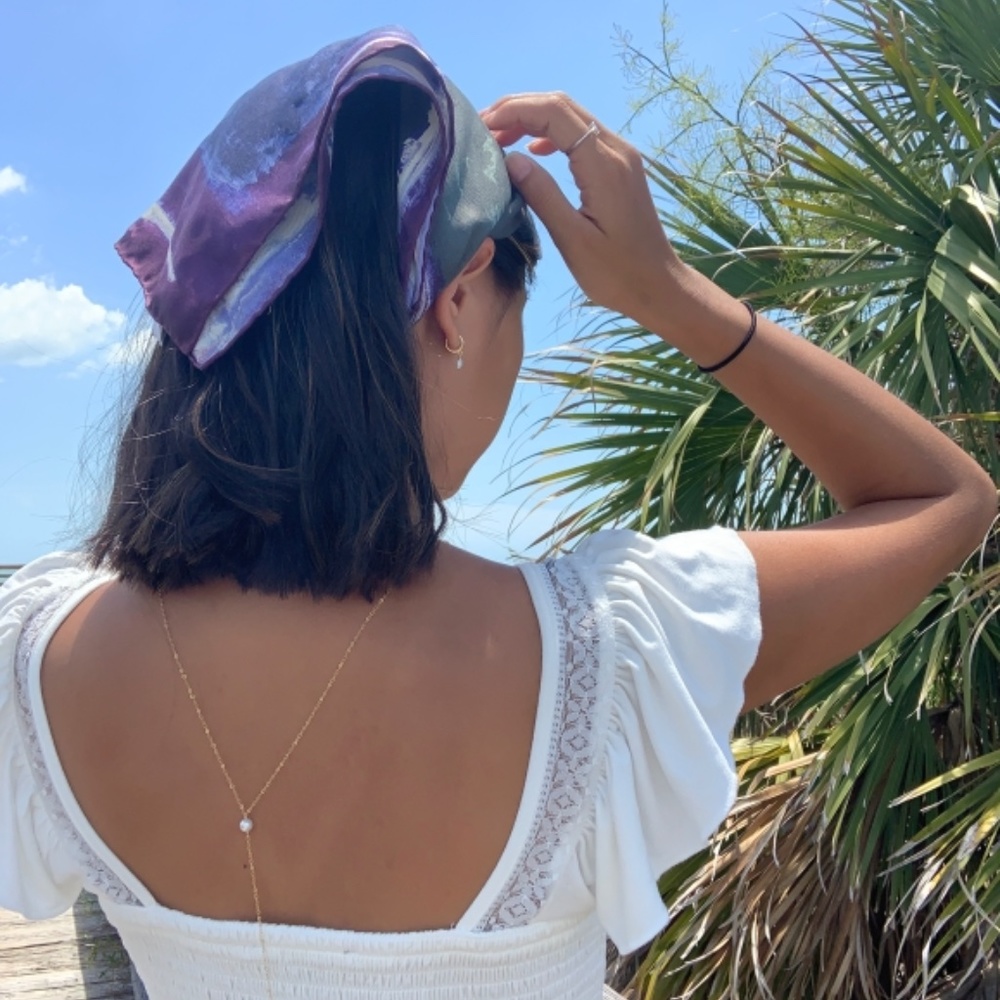 Dainty Gold Filled Pearl Back Drop Necklace - Picture 3 of 5